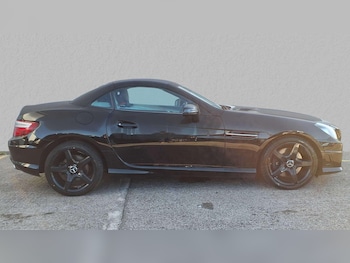 Used Mercedes-Benz SLK 2015 for sale - 76022405: Photo