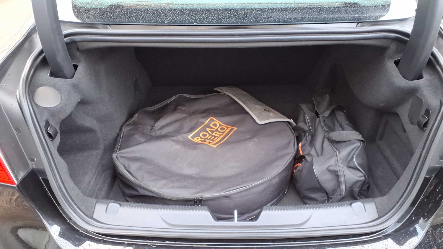 Used Jaguar XE 2019 for sale - 77443310: Photo 7