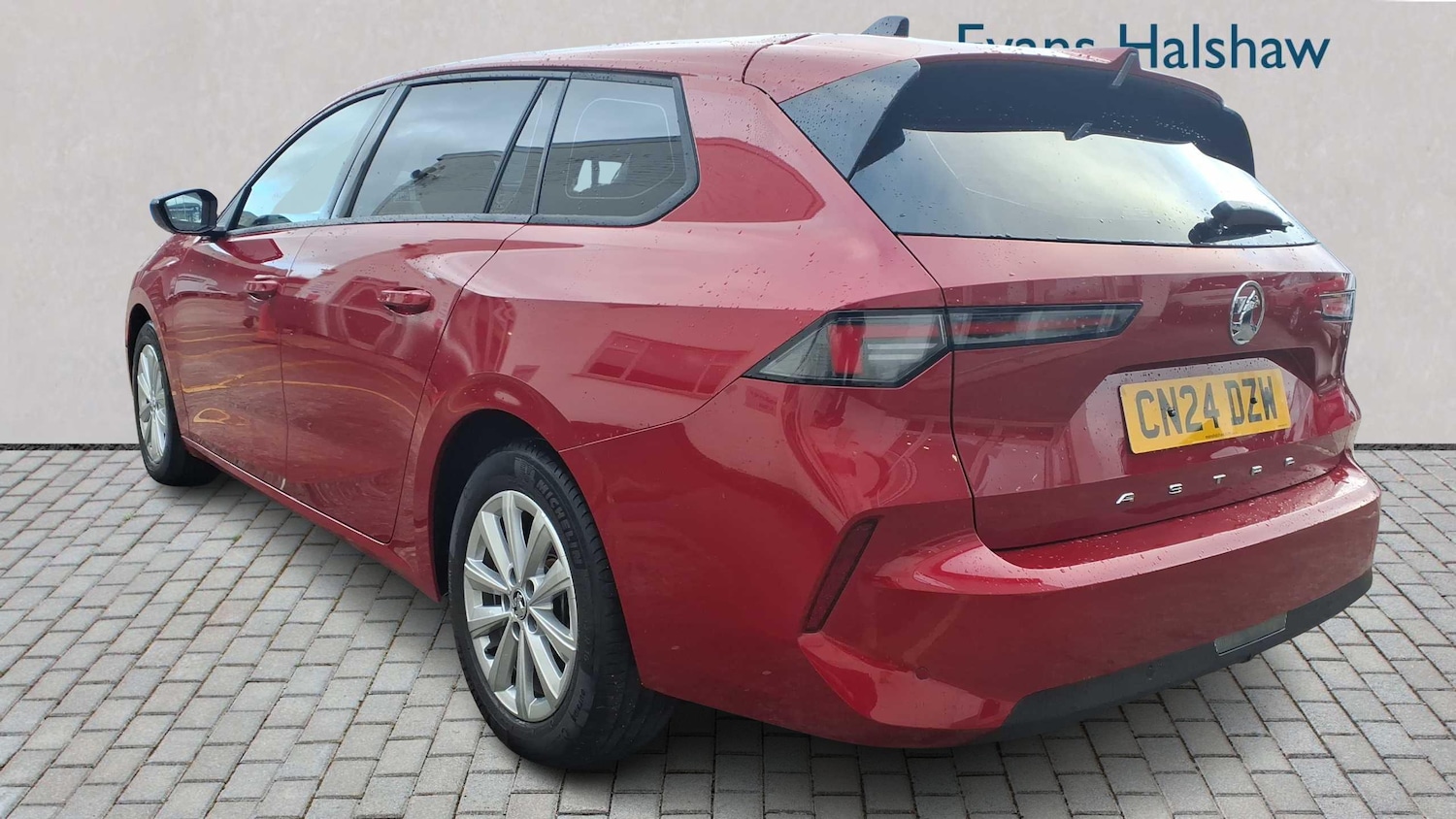 Used Vauxhall Astra 2024 for sale - 77347953: Photo 2