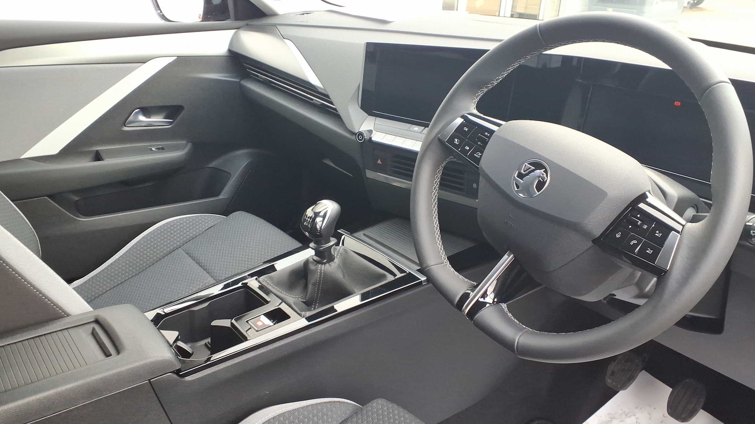 Used Vauxhall Astra 2024 for sale - 77347953: Photo 8