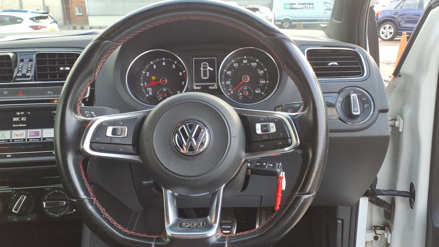 Used Volkswagen Polo for sale - 77257195: Photo 9