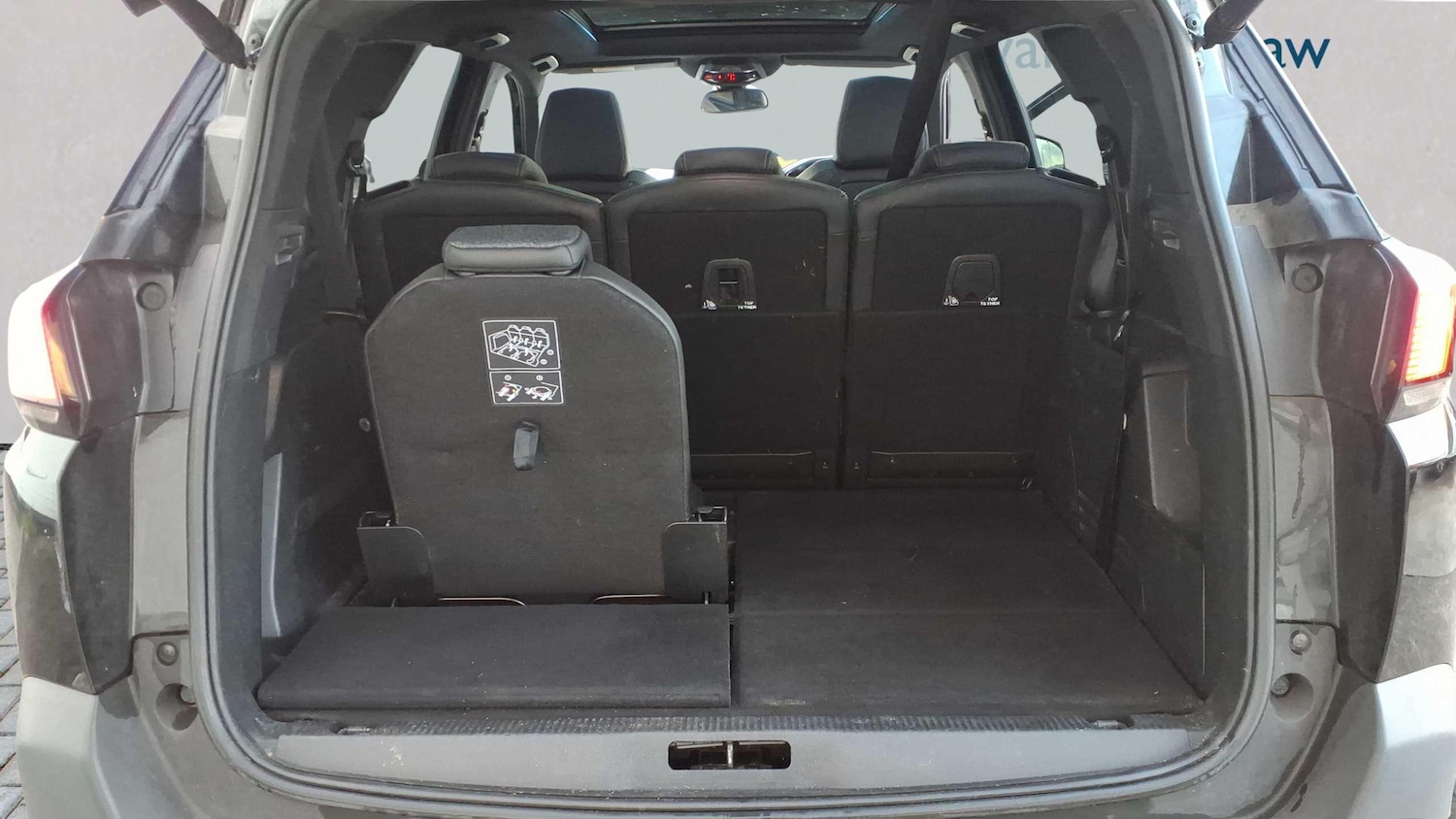 Used Peugeot 5008 2020 for sale - 76889711: Photo 7