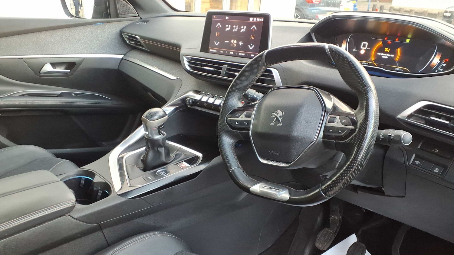 Used Peugeot 5008 2020 for sale - 76889711: Photo 8