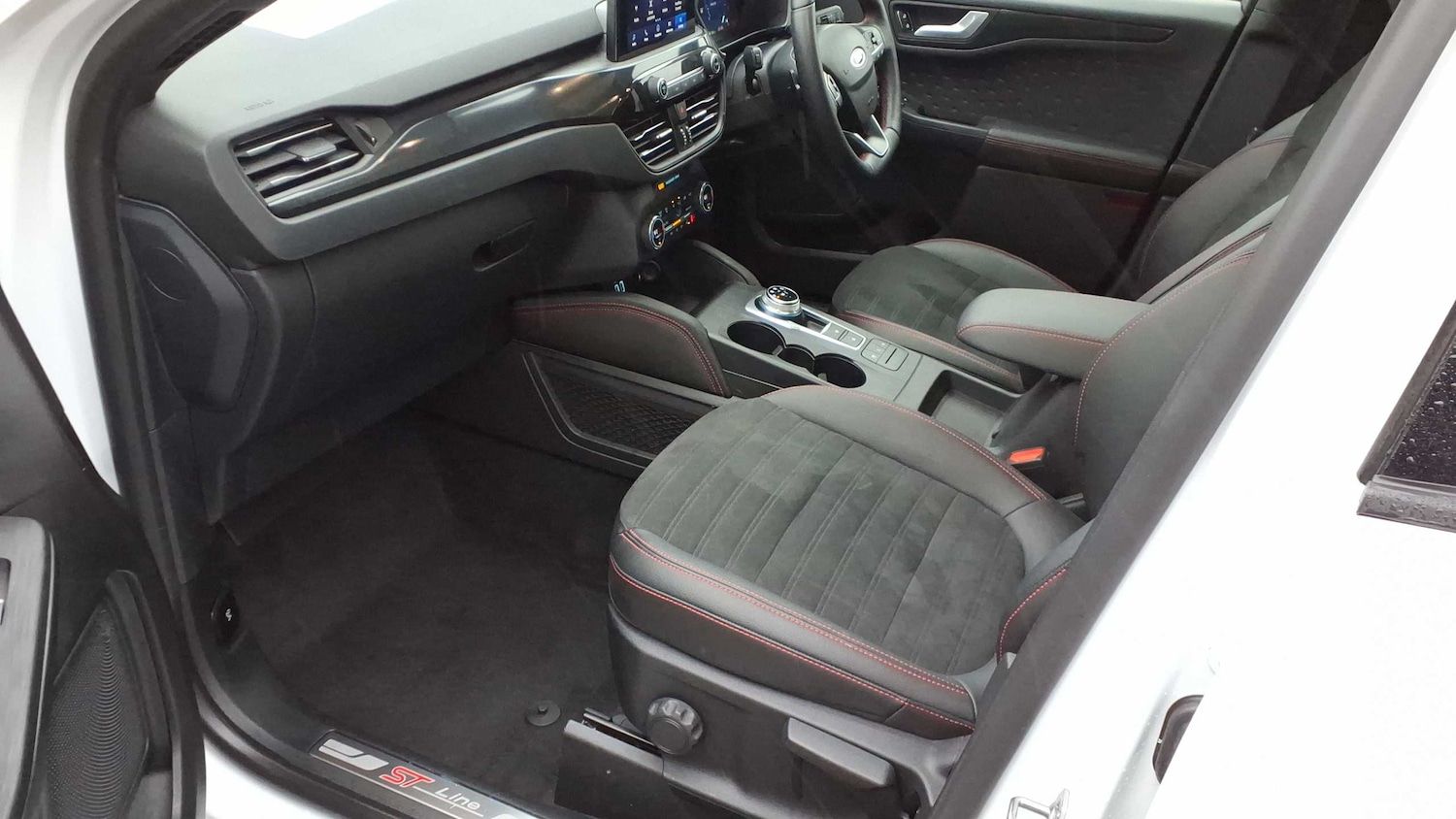 Used Ford Kuga 2021 for sale - 77206408: Photo 13