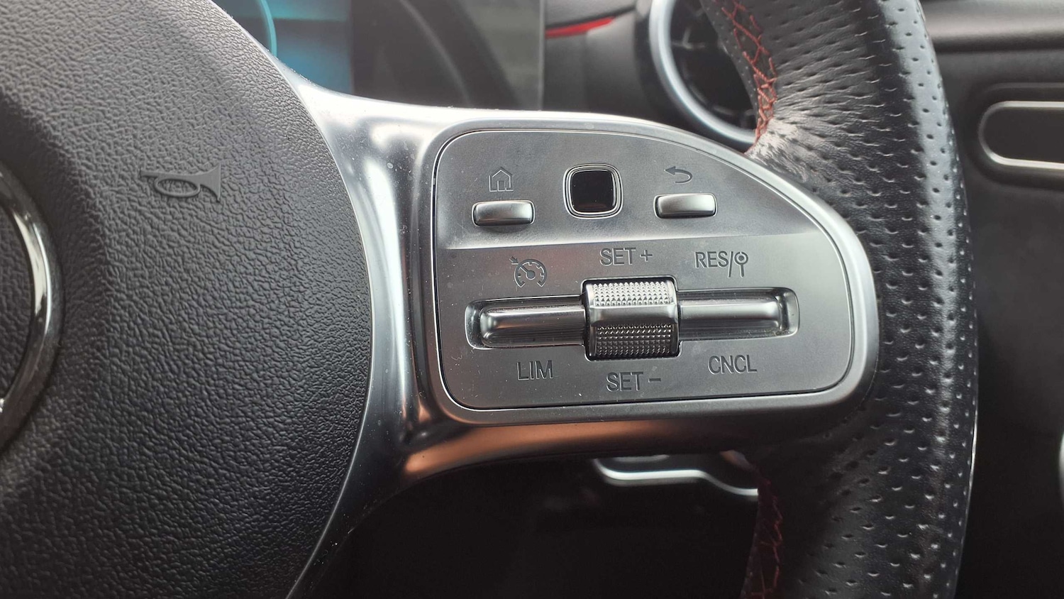 Used Mercedes-Benz A-Class 2020 for sale - 76875830: Photo 20