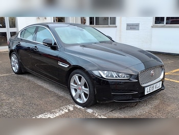 Used Jaguar XE 2019 for sale - 78321614: Photo