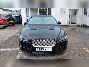 Used Jaguar XE 2019 for sale - 78321614: Photo