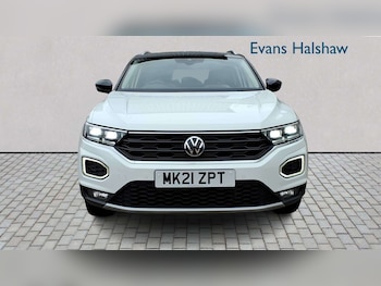 Used Volkswagen T-Roc 2021 for sale - 78494978: Photo