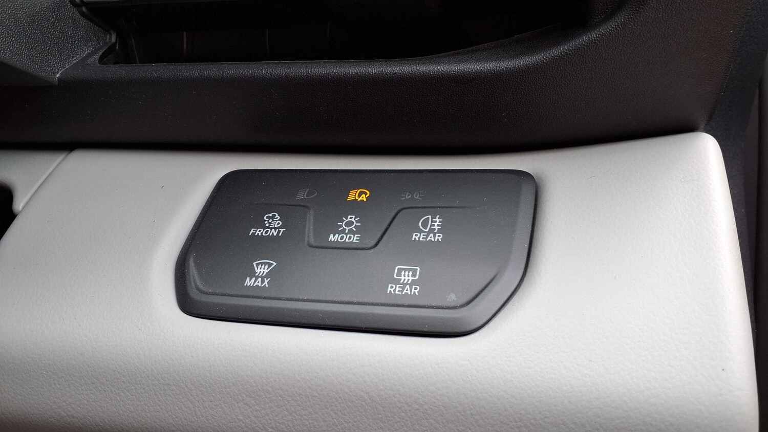 Used Ford Explorer for sale - 77000174: Photo 23