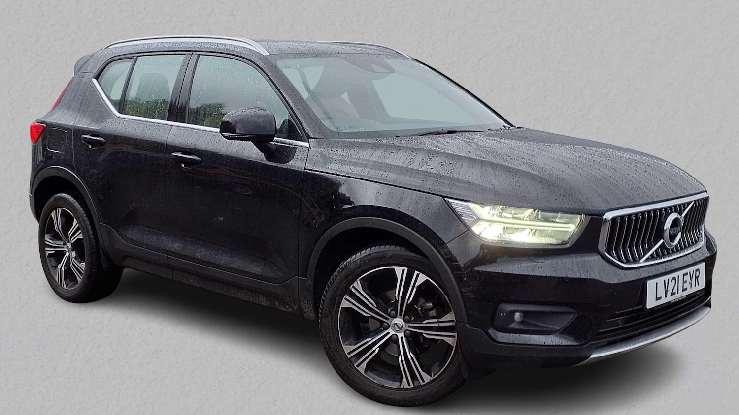 Used Volvo XC40 2021 for sale - 76460640: Photo 1