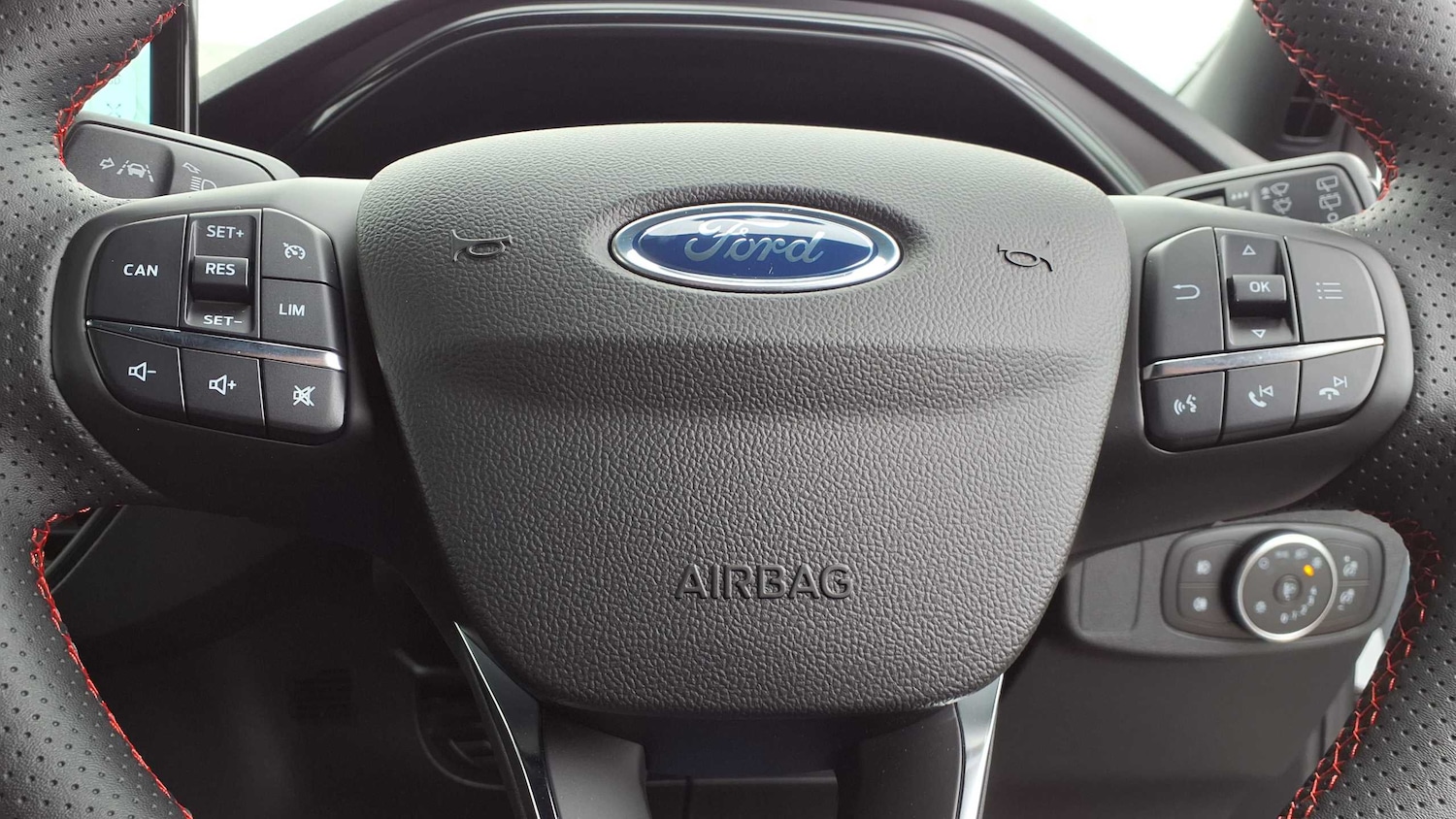 Used Ford Focus 2025 for sale - 76978845: Photo 29