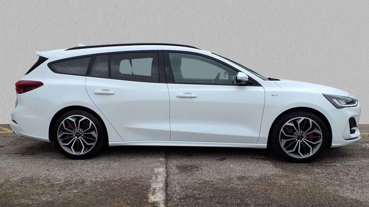 Used Ford Focus 2025 for sale - 76978845: Photo 3