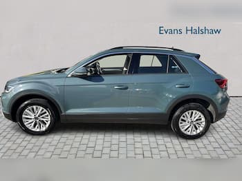 Used Volkswagen T-Roc 2024 for sale - 79825272: Photo