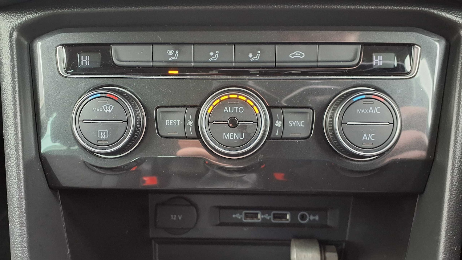 Used Volkswagen Tiguan 2018 for sale - 77282069: Photo 17