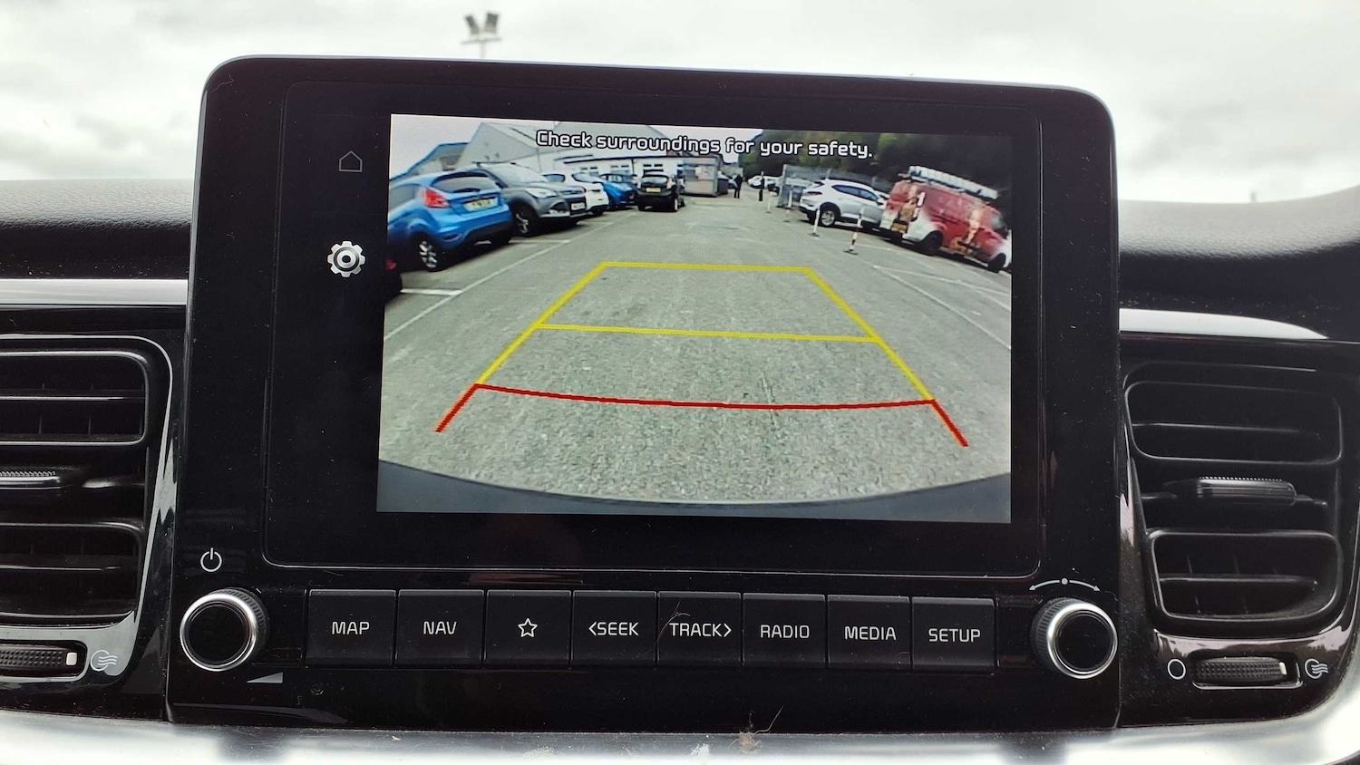 Used Kia Stonic 2022 for sale - 76310886: Photo 8