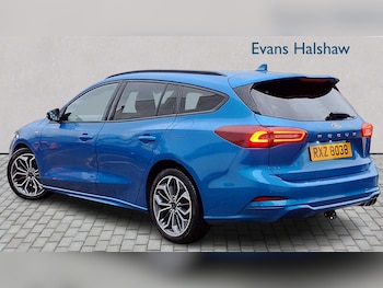 Used Ford Focus 2022 for sale - 76842986: Photo