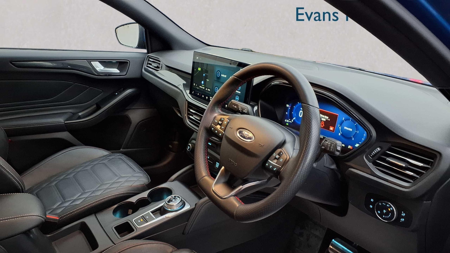 Used Ford Focus 2022 for sale - 76842986: Photo 9