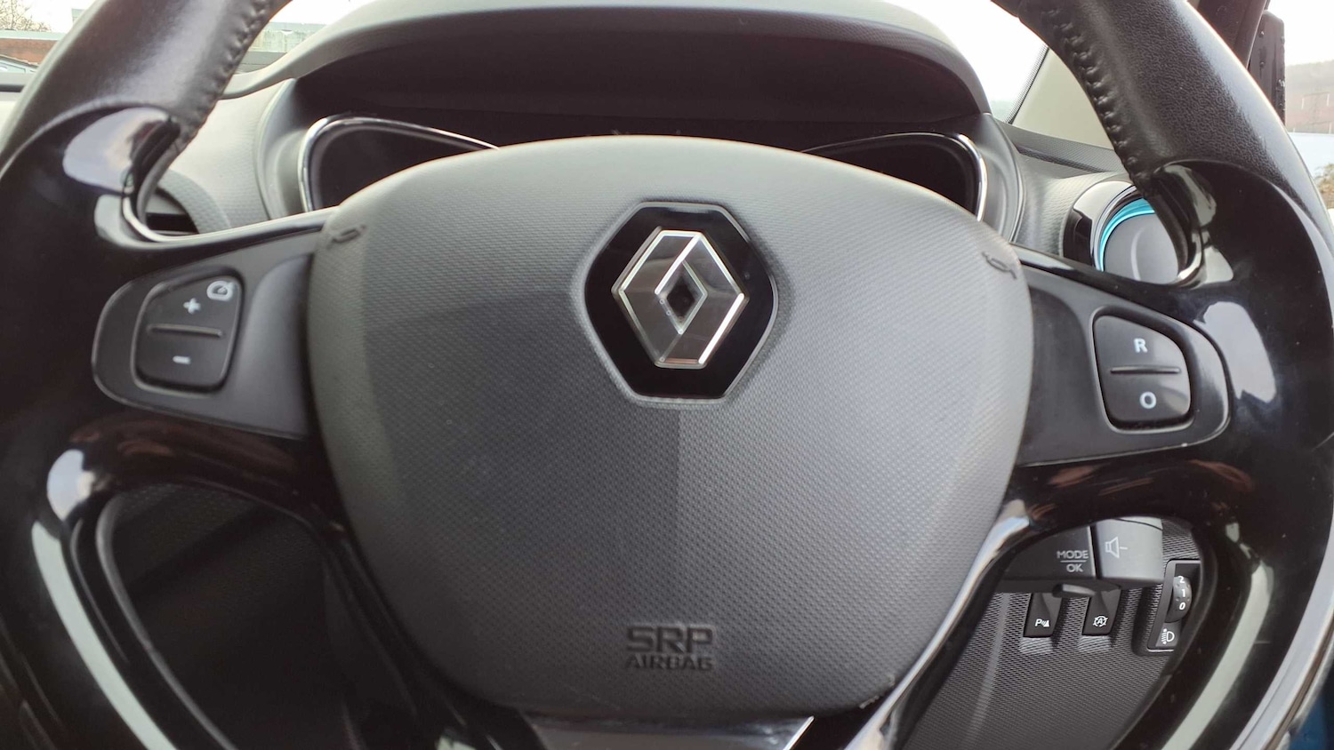 Used Renault Captur 2015 for sale - 76929073: Photo 14