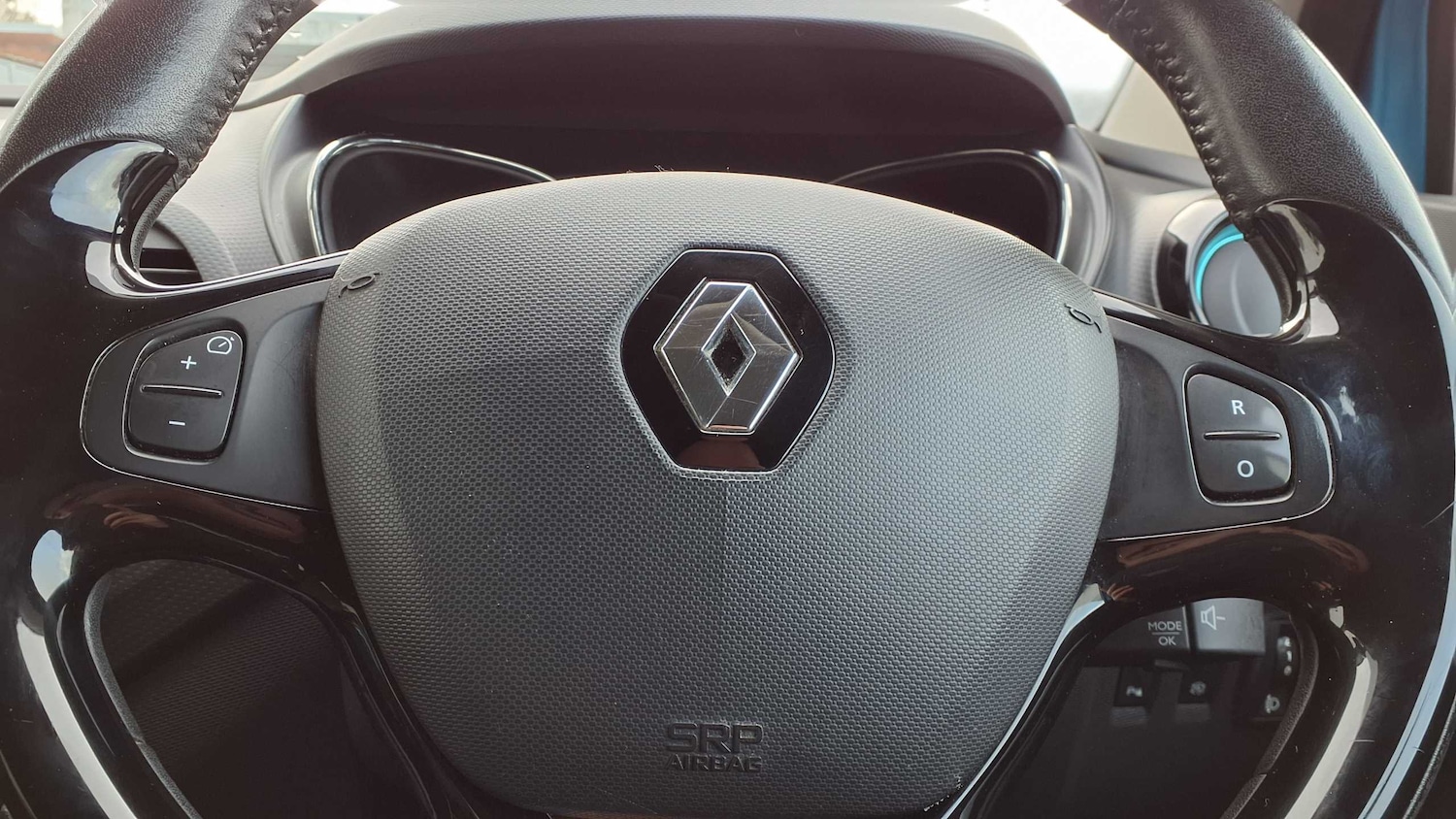 Used Renault Captur 2015 for sale - 76929073: Photo 17