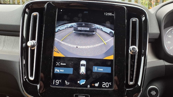 Used Volvo XC40 2020 for sale - 76310689: Photo 9