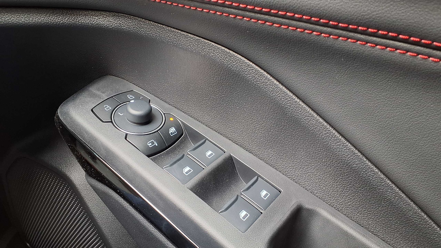 Used Ford Puma 2025 for sale - 76978844: Photo 25