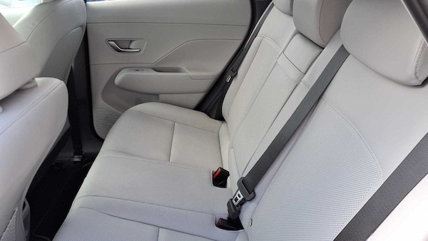 Used Hyundai KONA 2024 for sale - 76141674: Photo 12