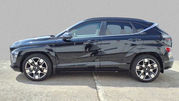 Used Hyundai KONA 2024 for sale - 76141674: Photo 3