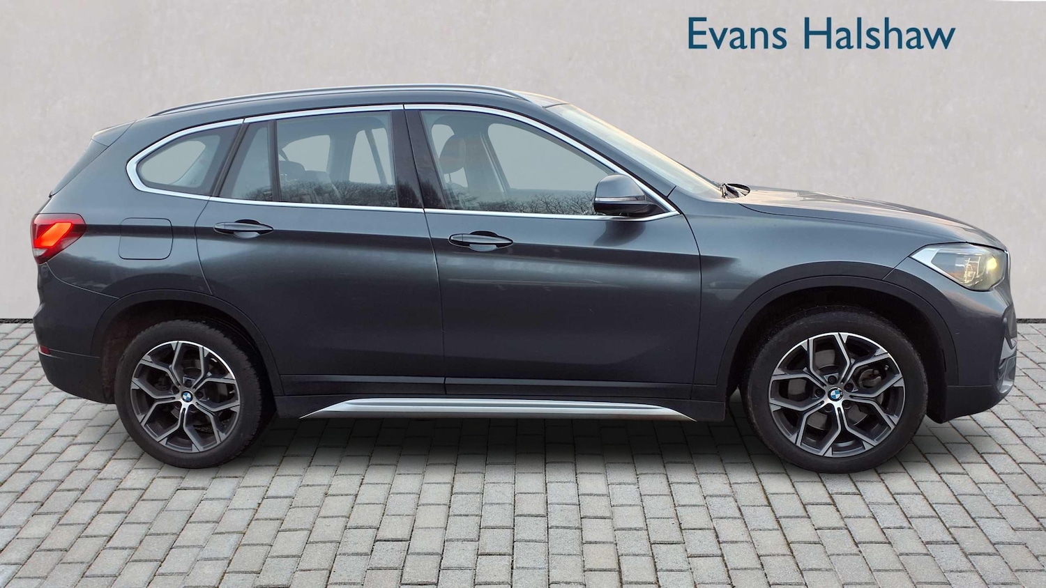 Used BMW X1 2021 for sale - 76902269: Photo 2