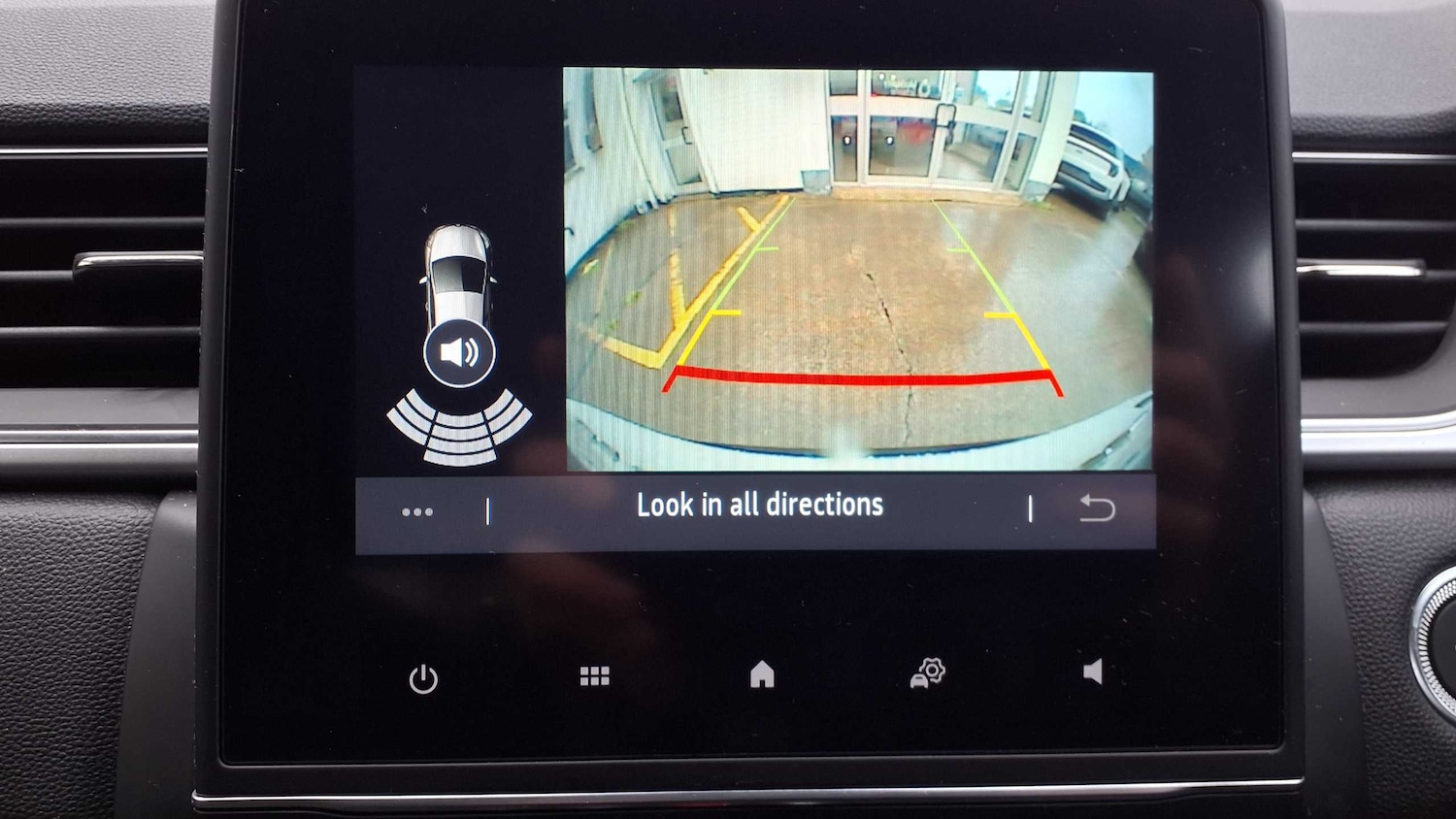 Used Renault Captur 2023 for sale - 76310879: Photo 17