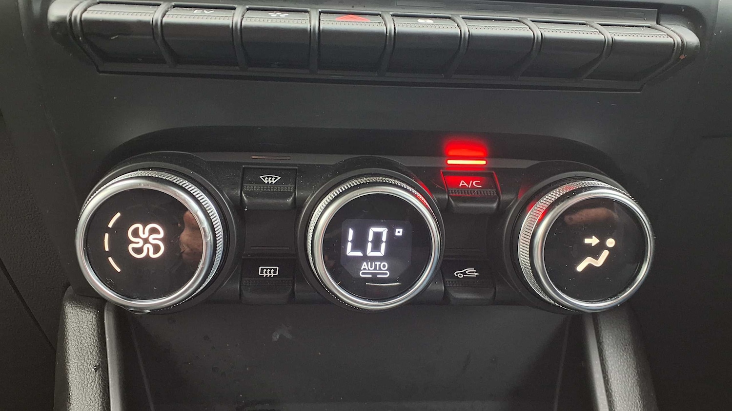 Used Renault Captur 2023 for sale - 76310879: Photo 18