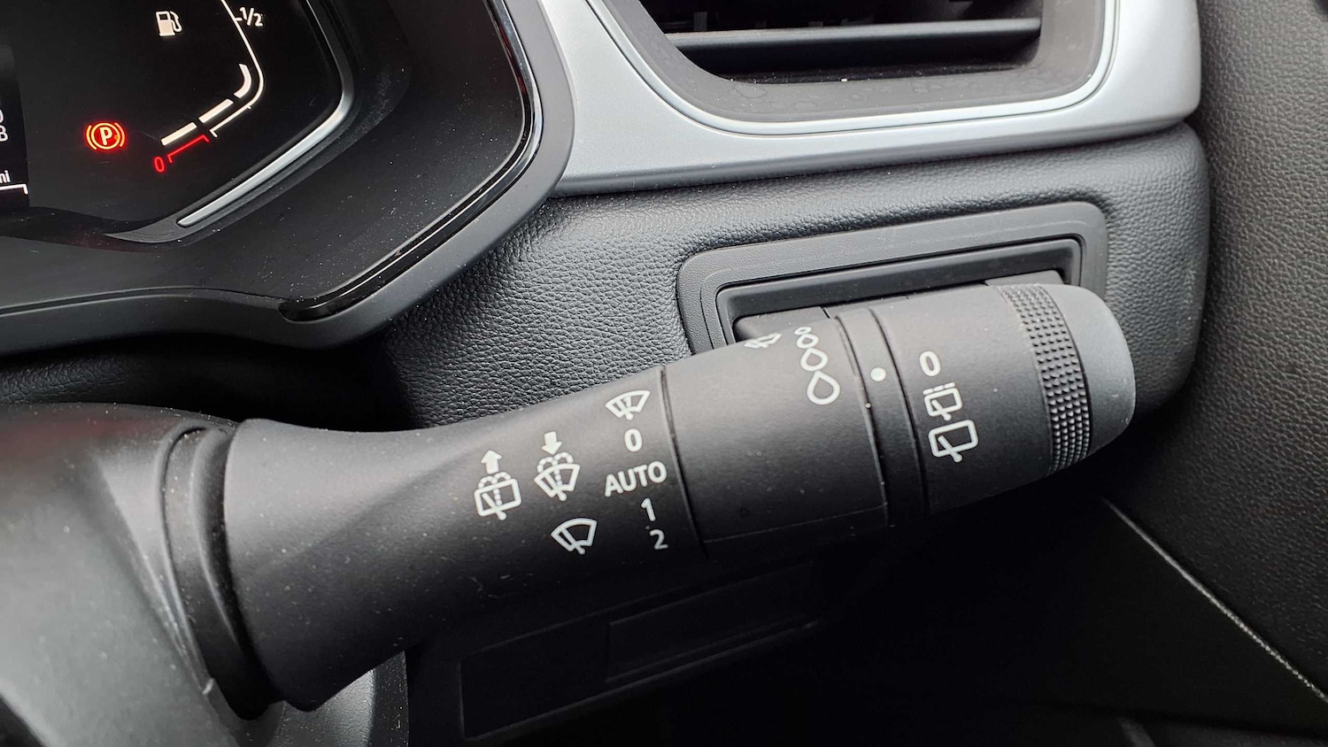 Used Renault Captur 2023 for sale - 76310879: Photo 21