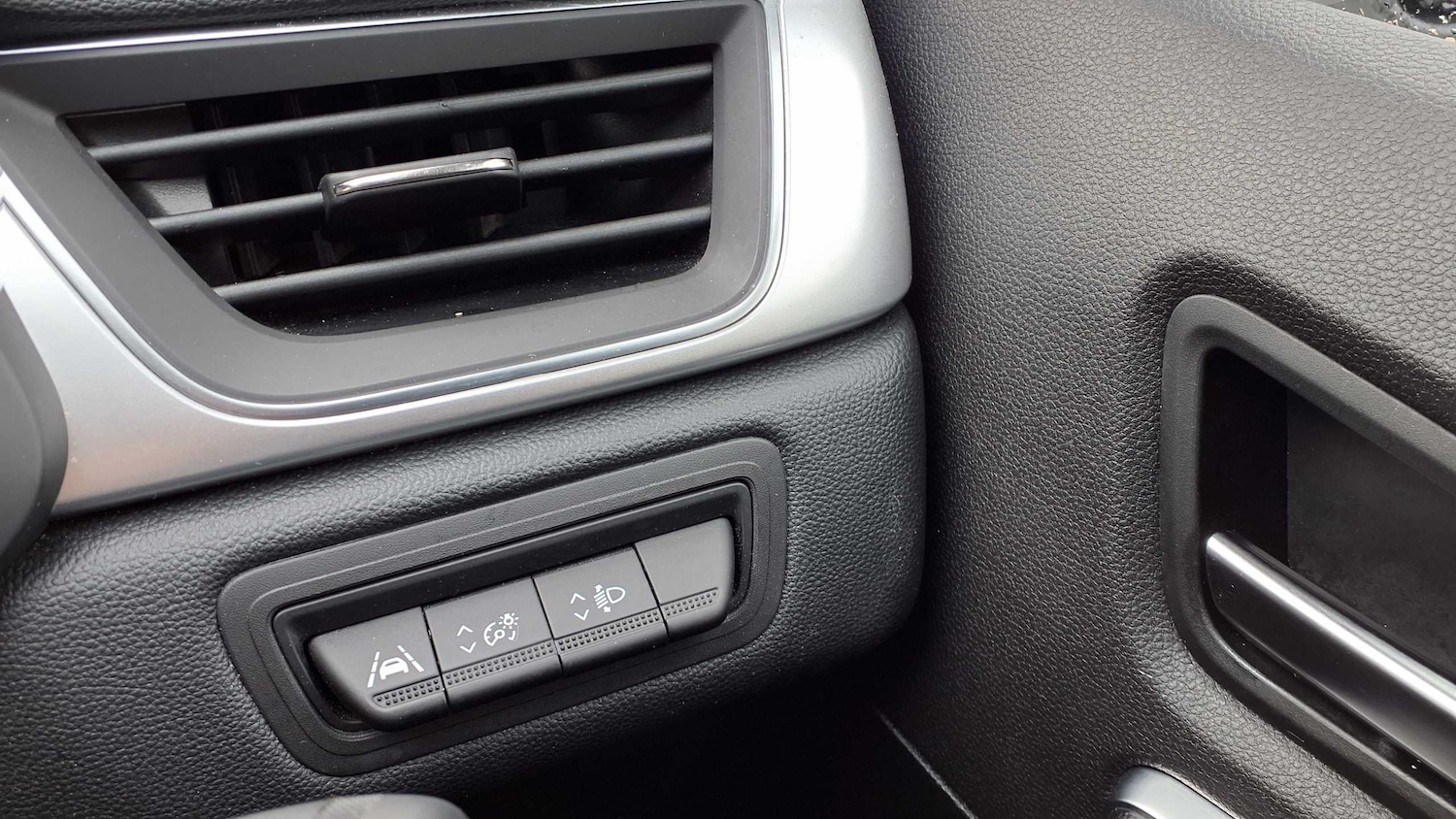 Used Renault Captur 2023 for sale - 76310879: Photo 28