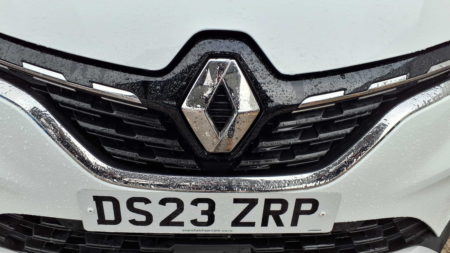 Used Renault Captur 2023 for sale - 76310879: Photo 33