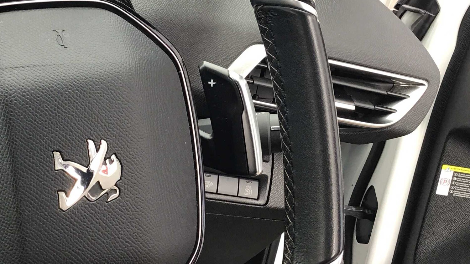 Used Peugeot 5008 2021 for sale - 76755224: Photo 24