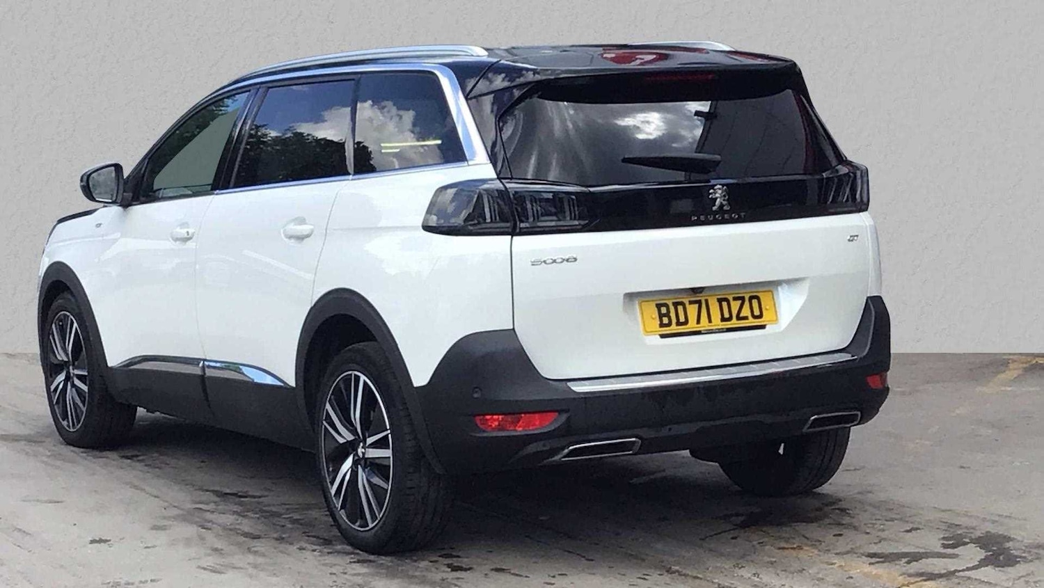 Used Peugeot 5008 2021 for sale - 76755224: Photo 5