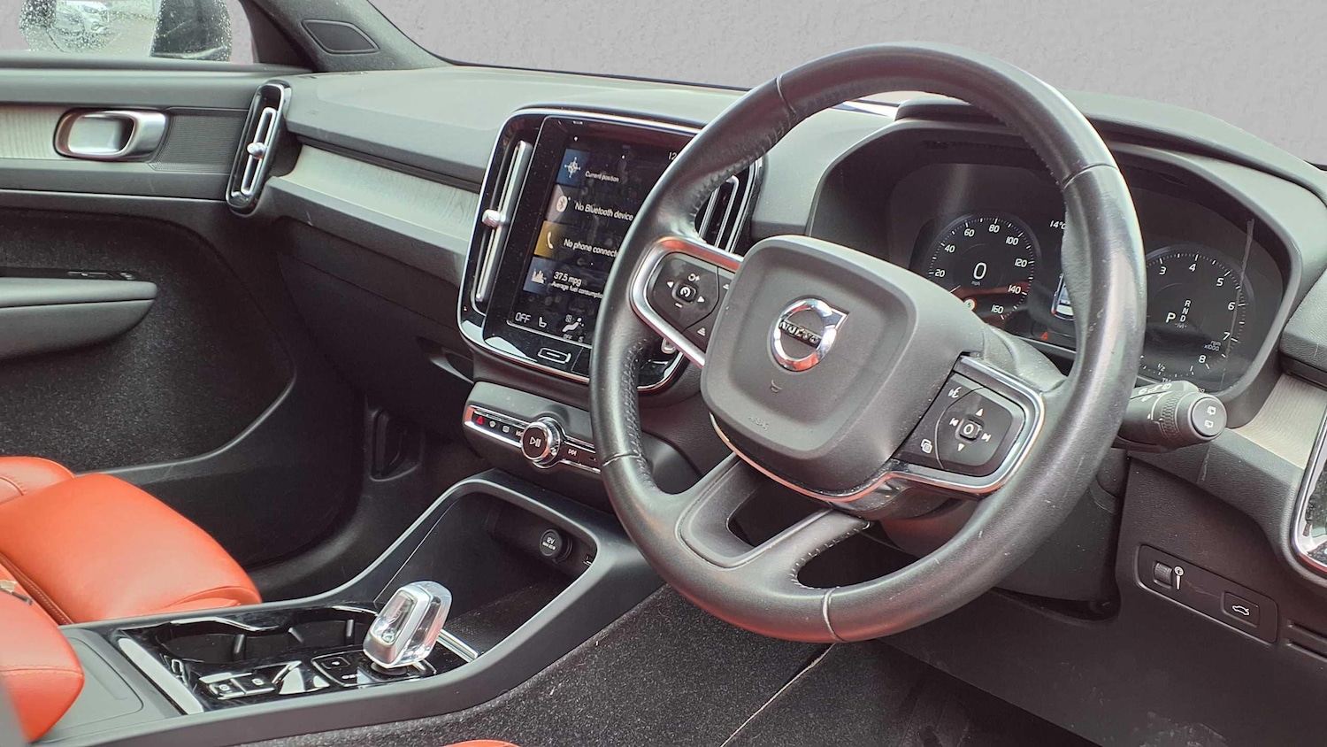 Used Volvo XC40 2021 for sale - 76339565: Photo 6