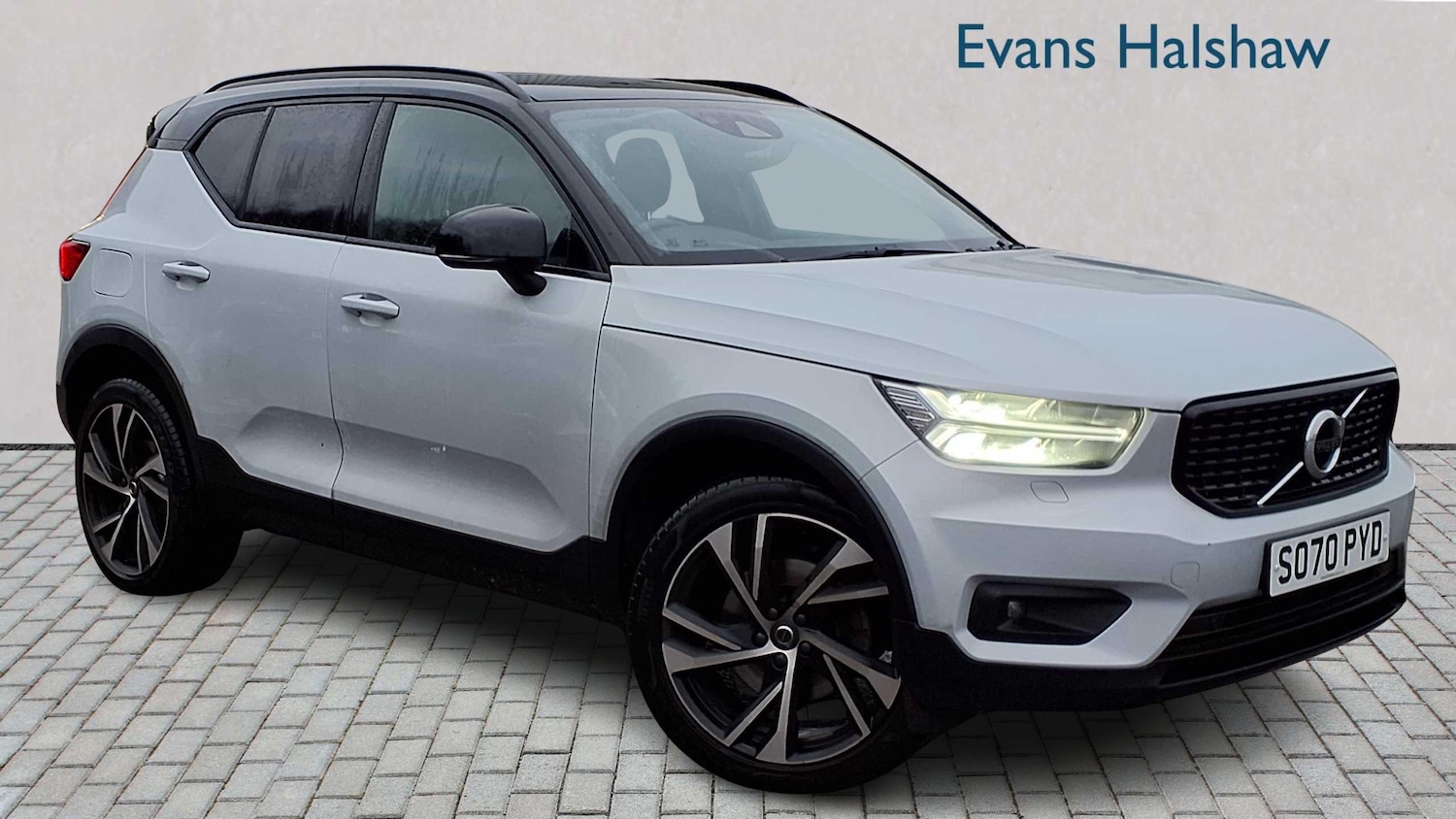 Used Volvo XC40 2020 for sale - 76889724: Photo 1