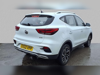 2022 - 1.5 VTi-TECH Exclusive 5dr