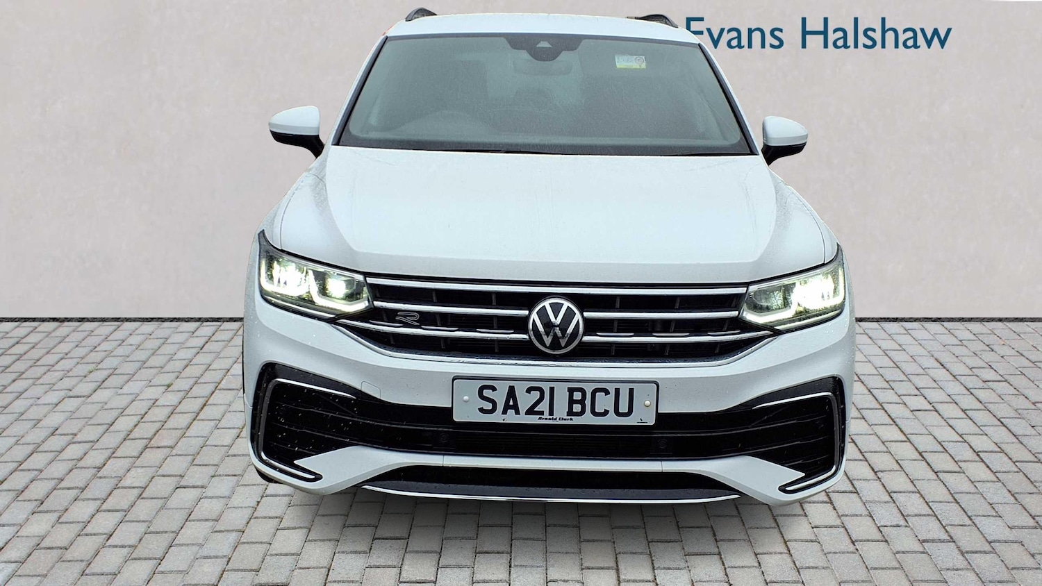 Used Volkswagen Tiguan 2021 for sale - 76746008: Photo 3