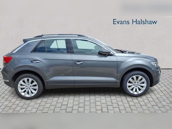 Used Volkswagen T-Roc 2019 for sale - 78831912: Photo