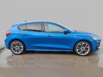 Used Ford Focus 2022 for sale - 75944421: Photo