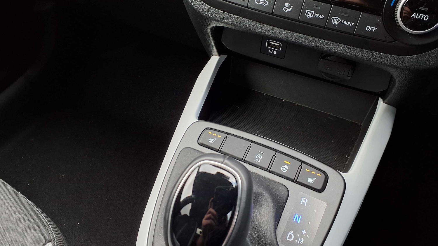 Used Hyundai i10 2023 for sale - 76745975: Photo 4