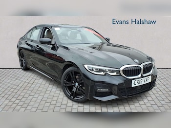 Used BMW 3 Series 2019 for sale - 77674586: Photo