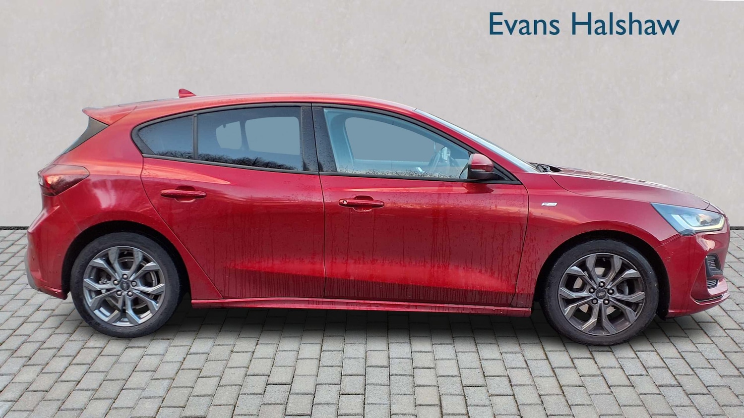 Used Ford Focus 2023 for sale - 77011238: Photo 2