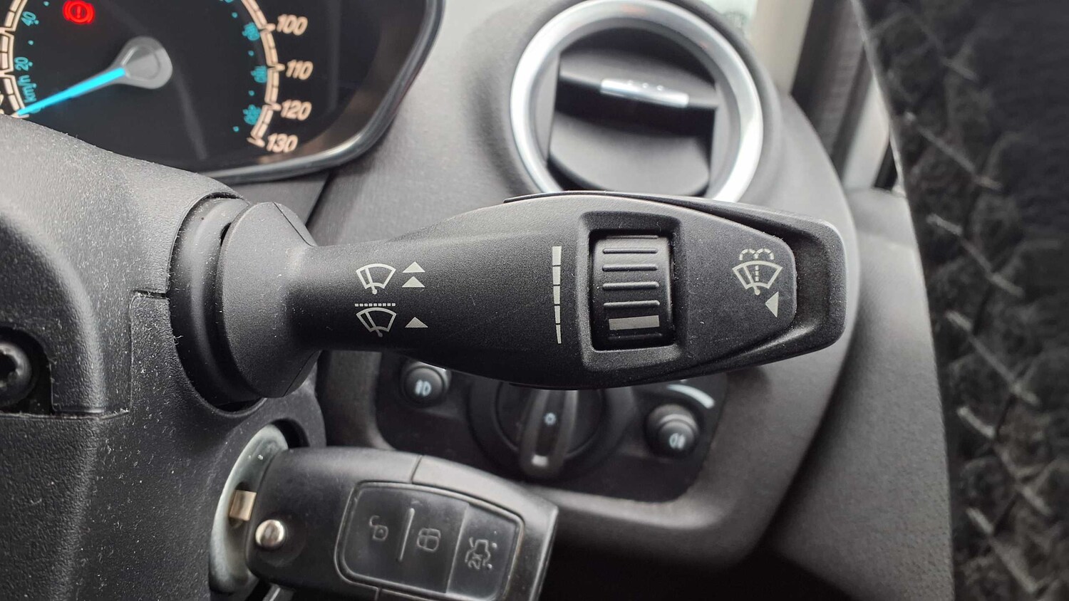 Used Ford Fiesta 2017 for sale - 77308497: Photo 17