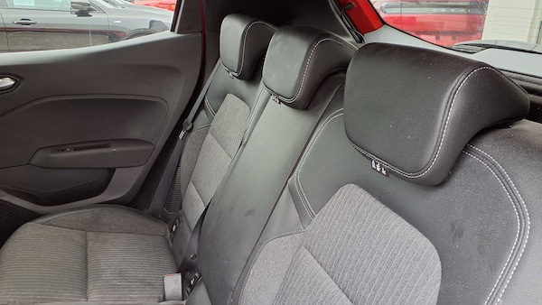Used Renault Clio 2023 for sale - 76015975: Photo 12
