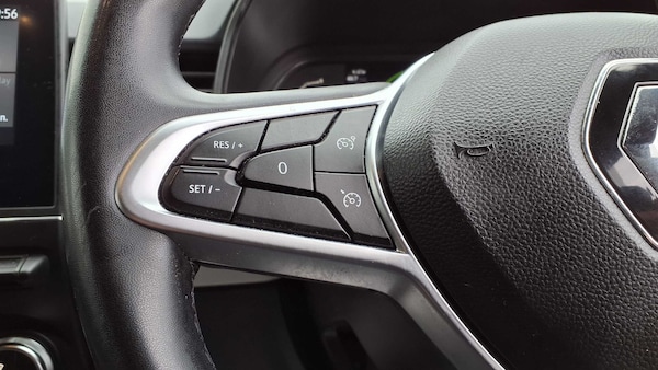 Used Renault Clio 2023 for sale - 76015975: Photo 16