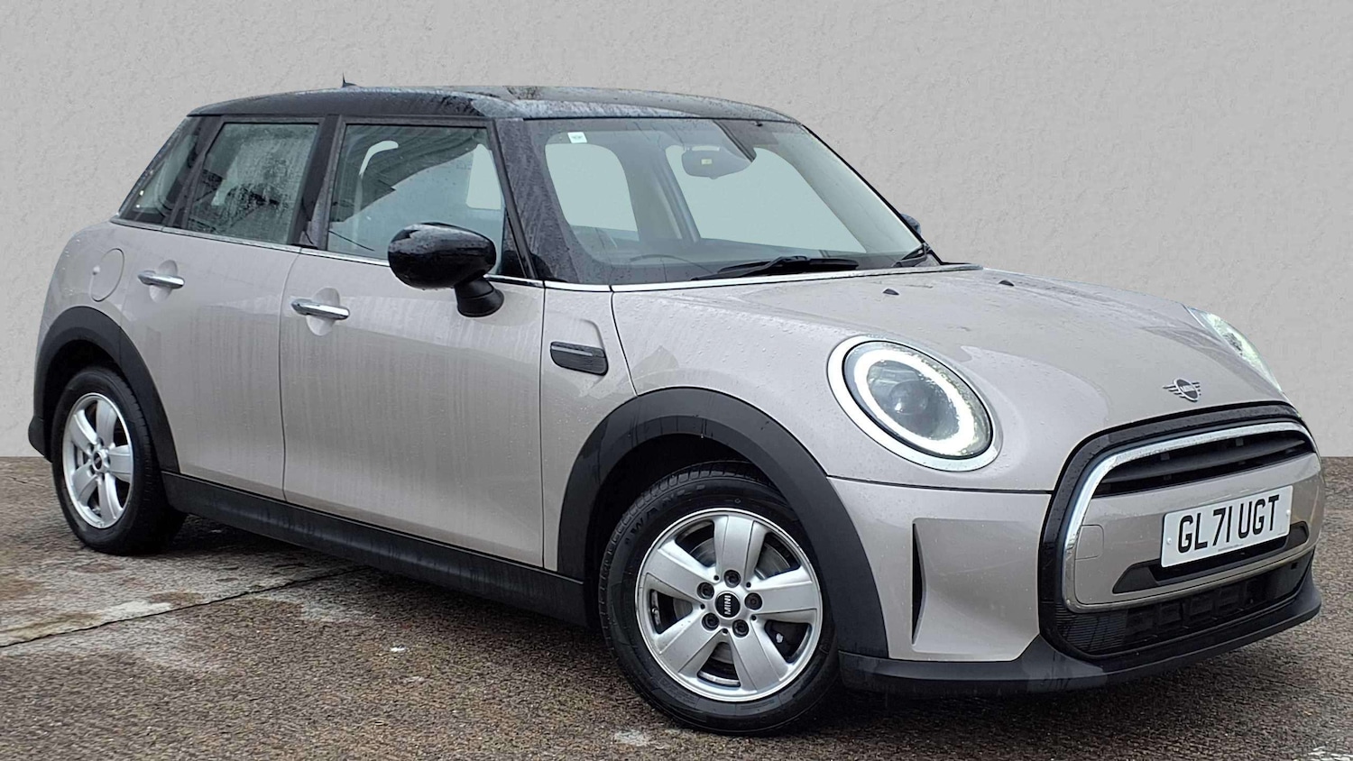 Used MINI Hatch 2022 for sale - 76540829: Photo 1