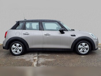 Used MINI Hatch 2022 for sale - 76540829: Photo