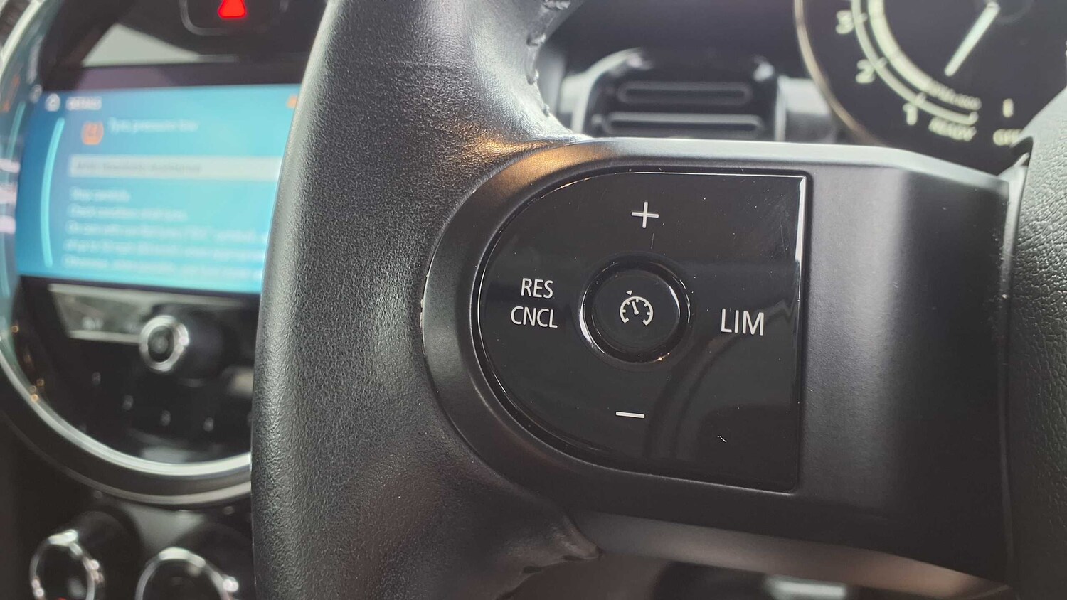 Used MINI Hatch 2022 for sale - 75841904: Photo 16